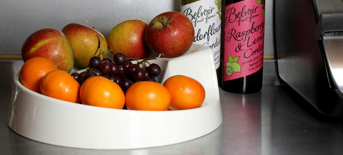 Beaucoup de fruits sur le rollabowl bol à fruits Beaucoup de fruits sur le rollabowl bol à fruits
