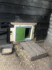 J'ai dû ajouter du bois pour obtenir une surface plane, mais cela a fonctionné.