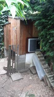 Omletpoulailler avec porte