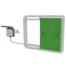 Porte automatique de poulailler vert