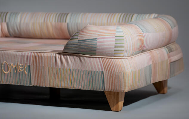 Panier Bolster pour chien Omlet, élégant et facile à nettoyer.