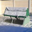 Le Omlet poulailler en bois dans le Snow. Le Omlet poulailler en bois dans le Snow.
